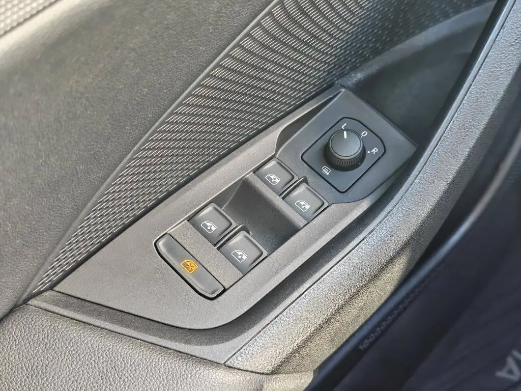 Škoda Octavia Combi Ambition 6MP 2,0TDI / 85kW