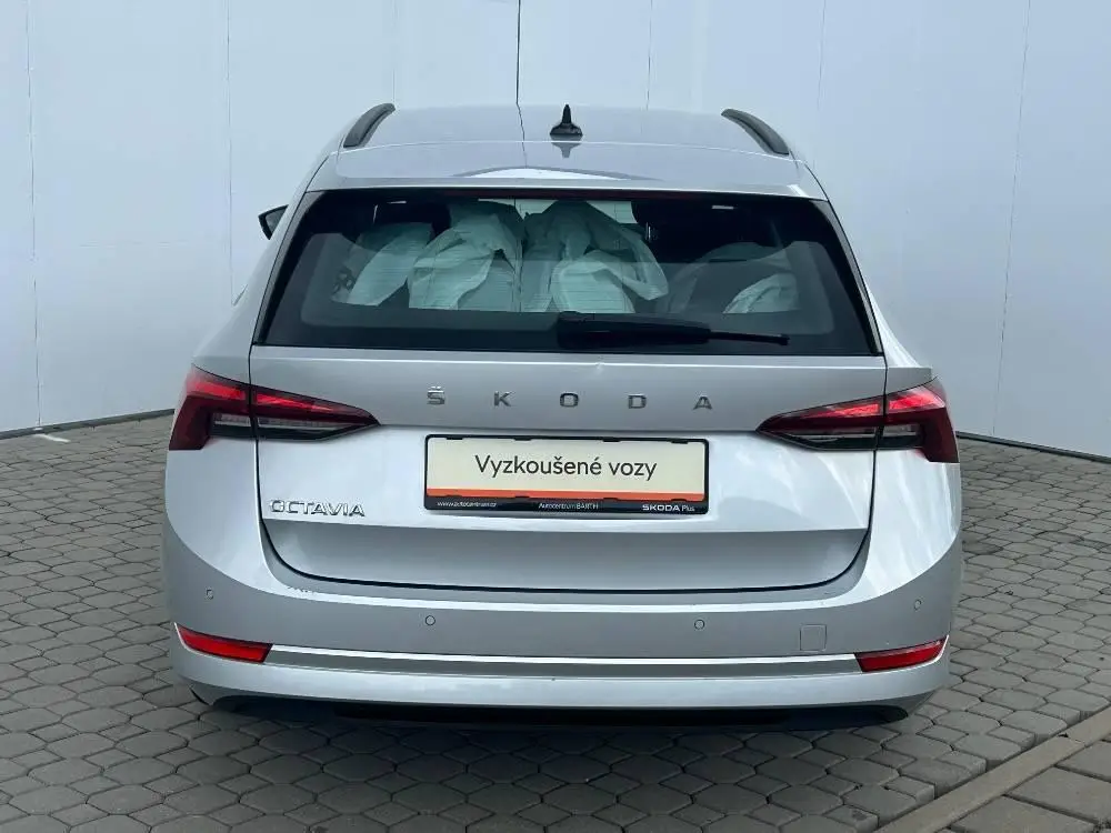 Škoda Octavia Combi Ambition 6MP 2,0TDI / 85kW