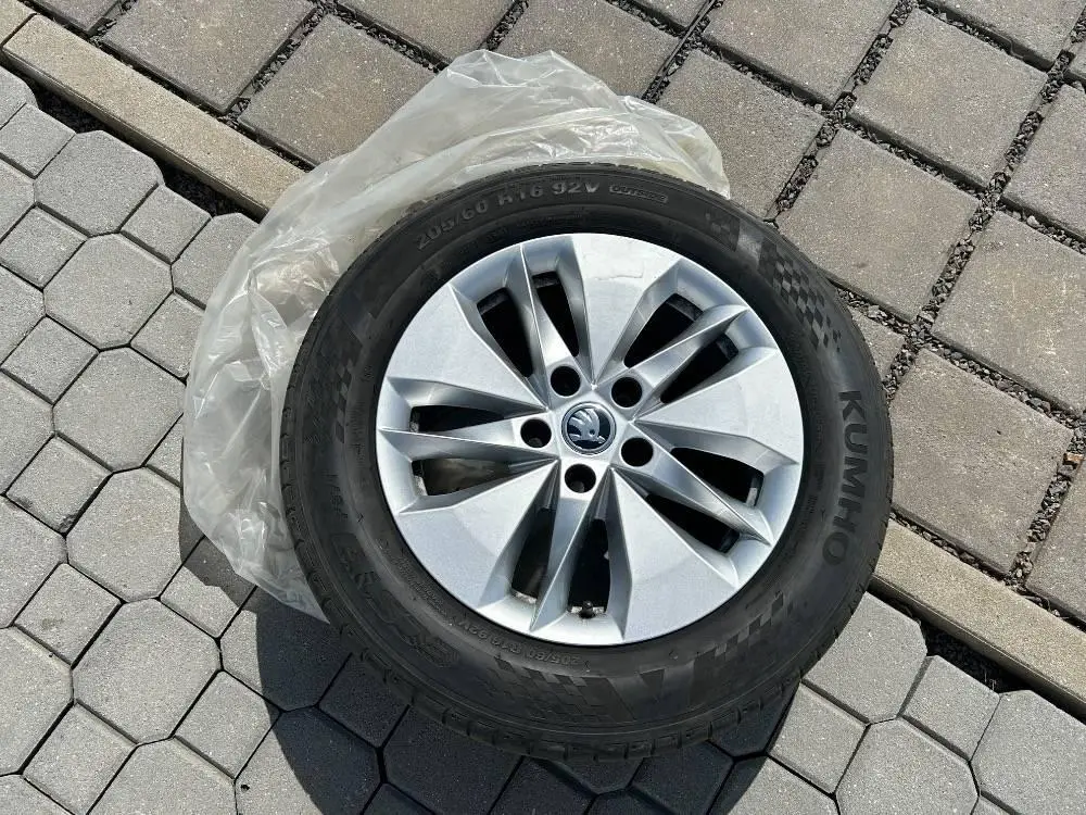 Škoda Octavia Combi Ambition 6MP 2,0TDI / 85kW