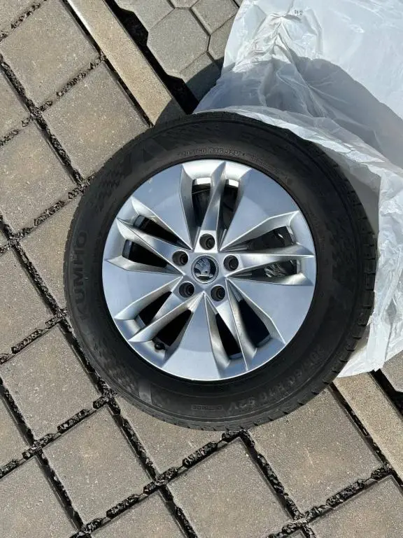 Škoda Octavia Combi Ambition 6MP 2,0TDI / 85kW