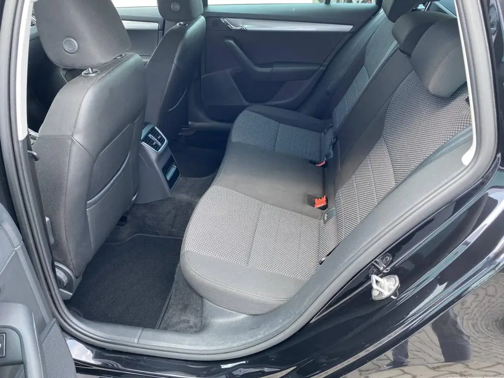 Škoda Octavia Combi  Ambition Green tec 1,4TSI / 110kW
