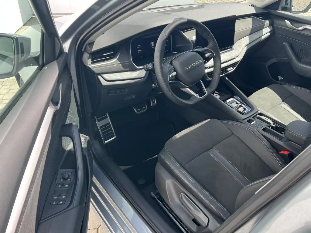 Škoda Octavia Combi Combi Dynamic 7DSG 1,5TSI / 110kW