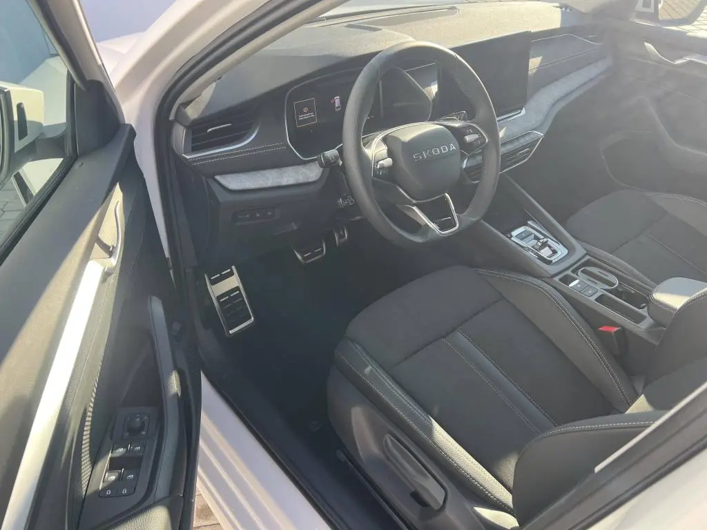 Škoda Octavia Combi Combi Dynamic 7DSG 1,5TSI / 110kW