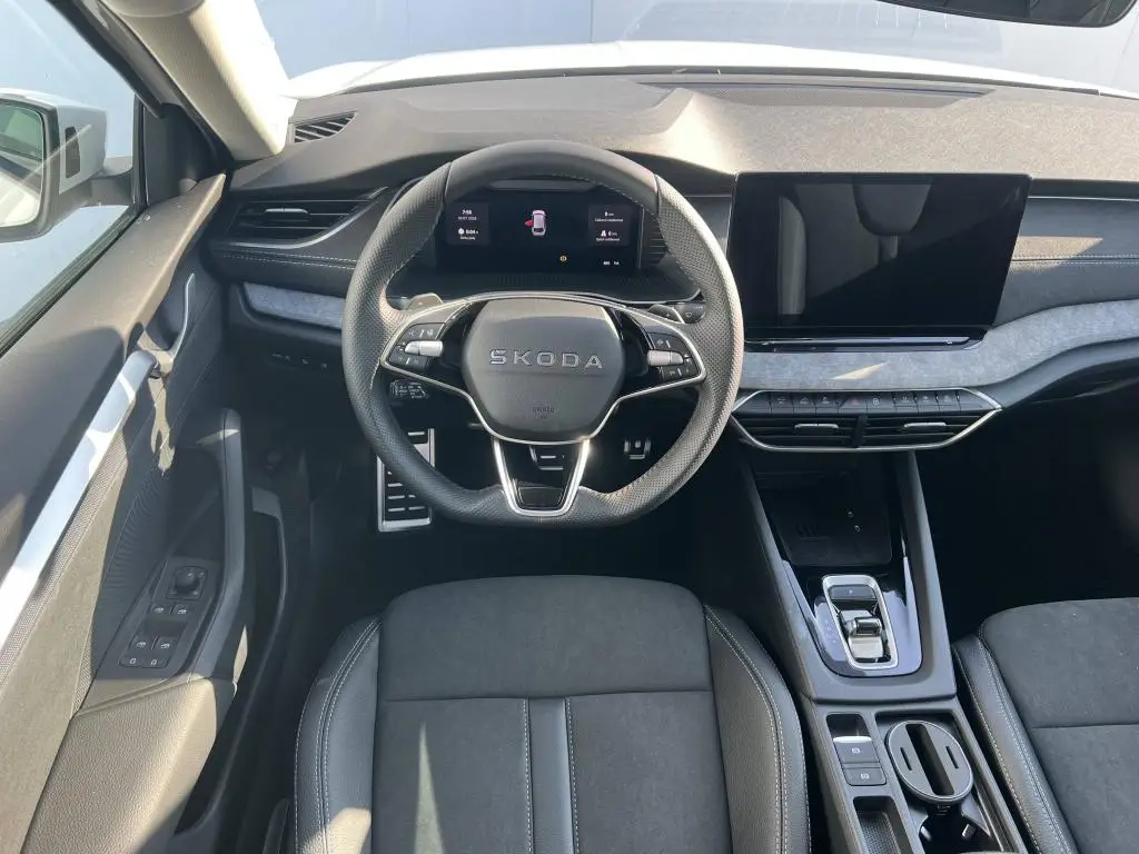 Škoda Octavia Combi Combi Dynamic 7DSG 1,5TSI / 110kW