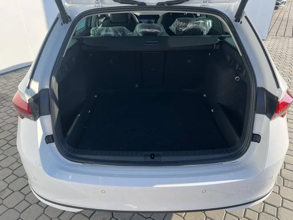 Škoda Octavia Combi Combi Dynamic 7DSG 1,5TSI / 110kW