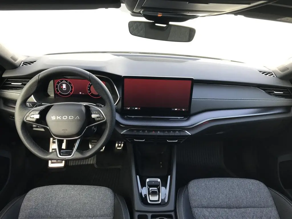 Škoda Octavia Combi Combi Sportline 7DSG  1,5TSI / 110kW