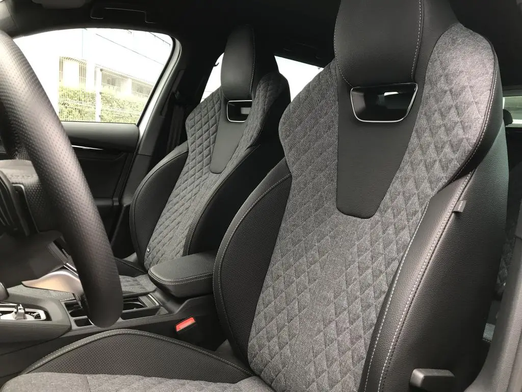 Škoda Octavia Combi Combi Sportline 7DSG  1,5TSI / 110kW
