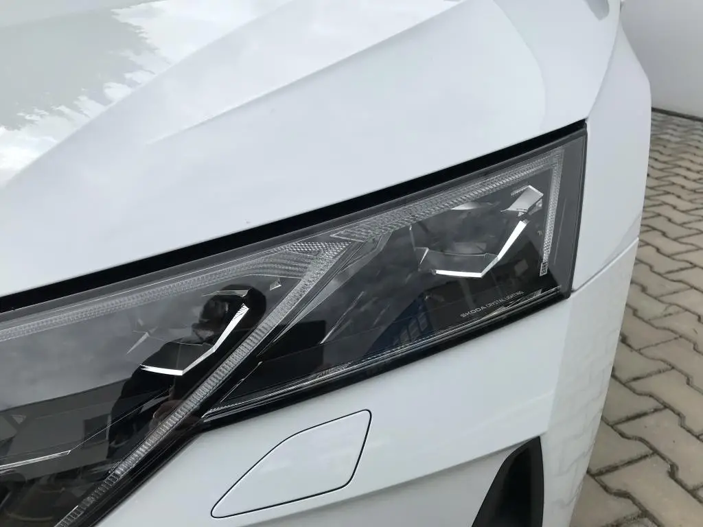 Škoda Octavia Combi Combi Sportline 7DSG  1,5TSI / 110kW