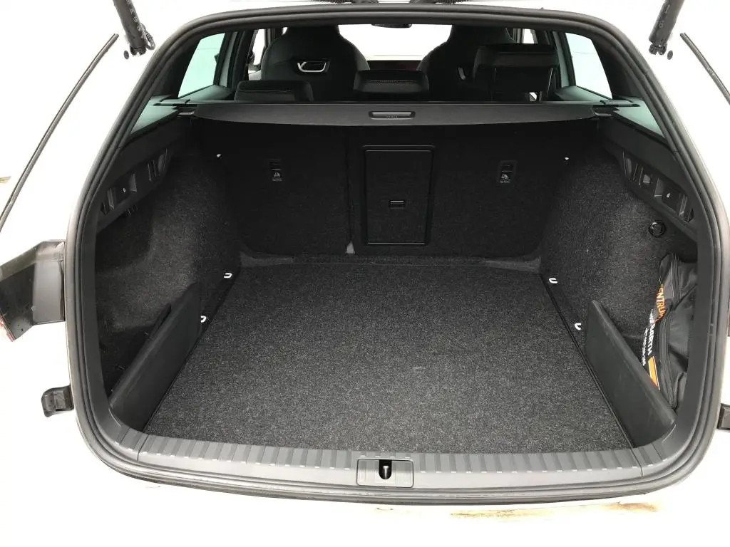 Škoda Octavia Combi Combi Sportline 7DSG  1,5TSI / 110kW