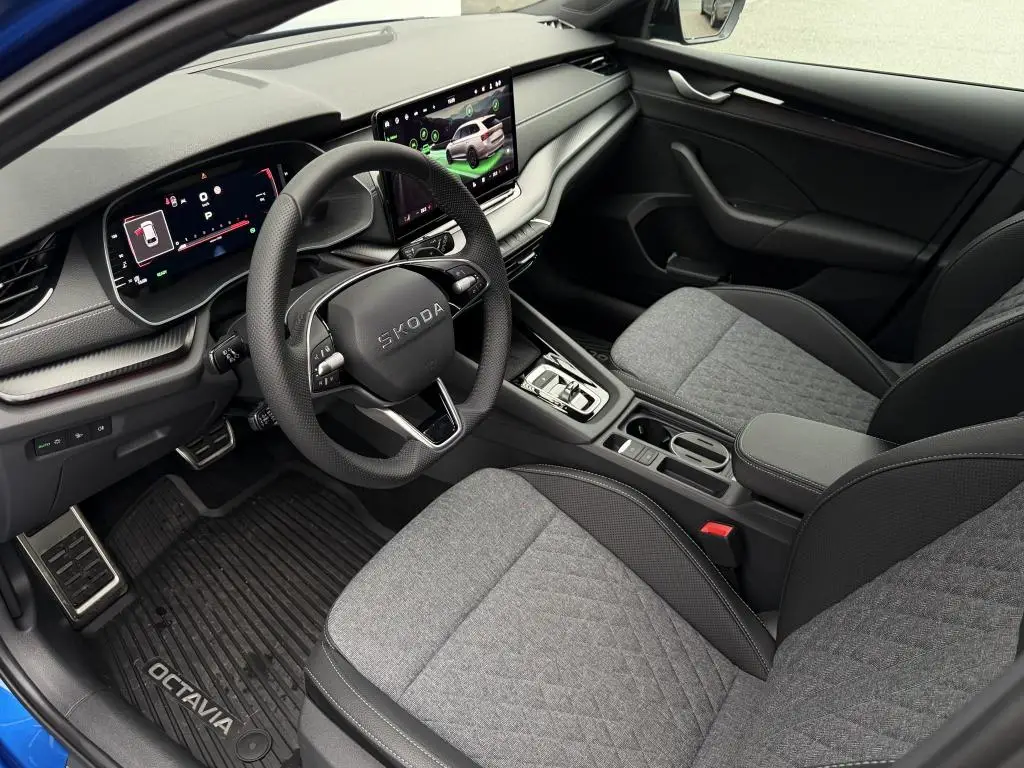 Škoda Octavia Combi Combi Sportline 7DSG  1,5TSI / 110kW