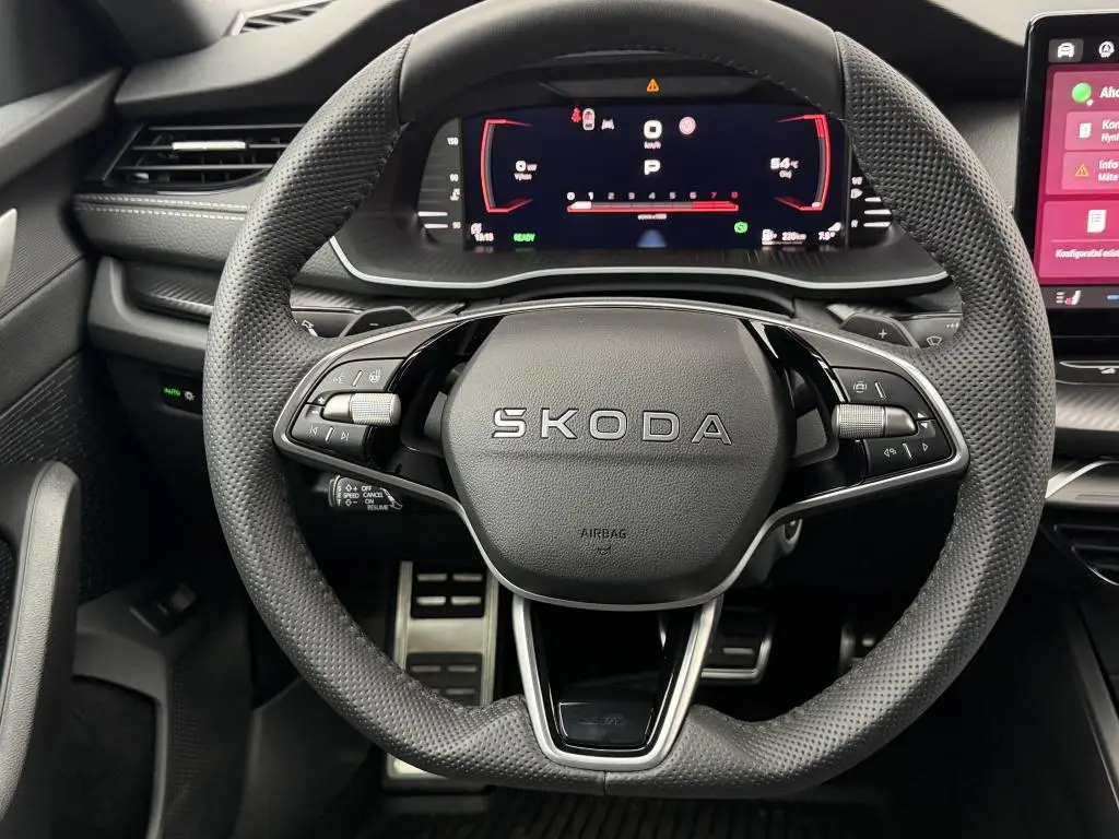 Škoda Octavia Combi Combi Sportline 7DSG  1,5TSI / 110kW