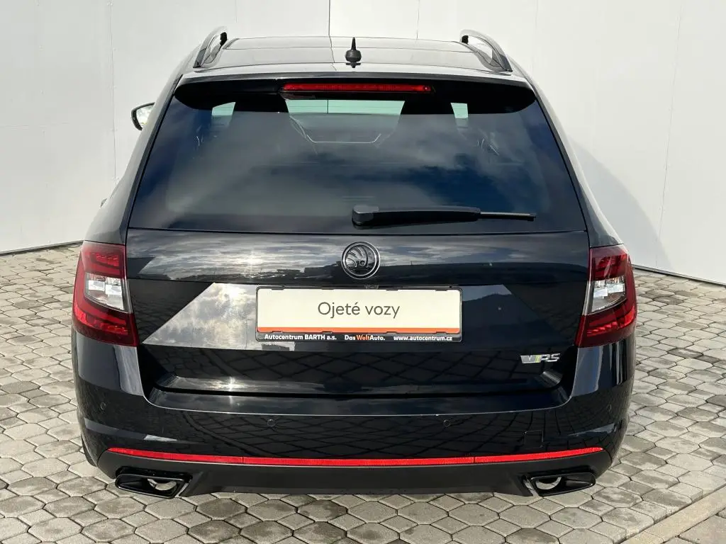 Škoda Octavia Combi RS 230 6DSG 2,0TSI / 169kW