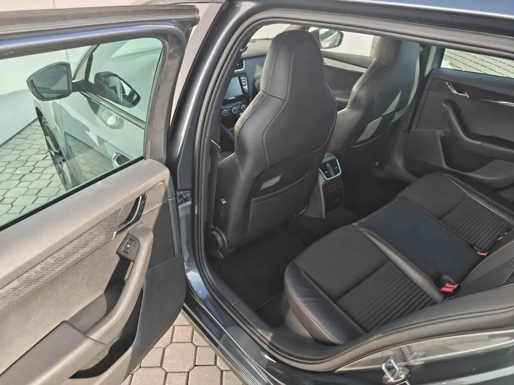 Škoda Octavia Combi RS 4x4 6DSG 2,0TDI / 135kW