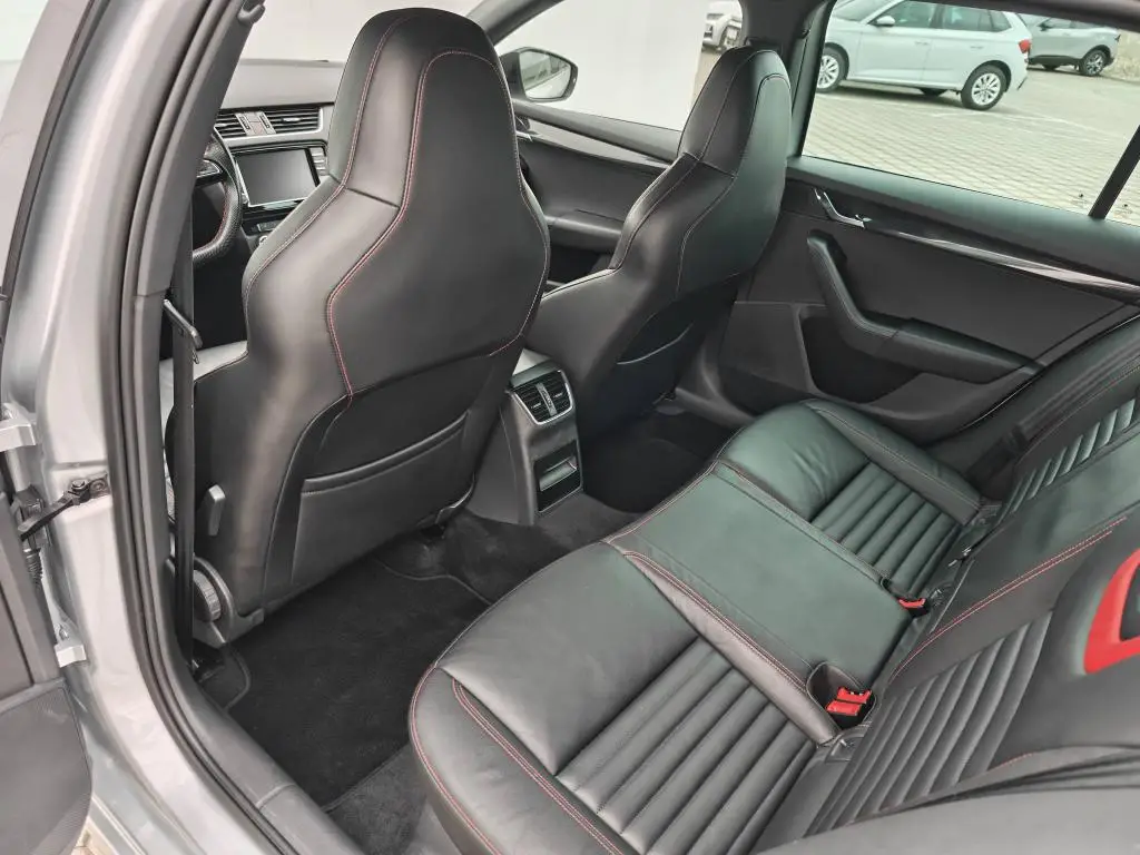 Škoda Octavia Combi RS 6DSG 2,0TSI / 162kW