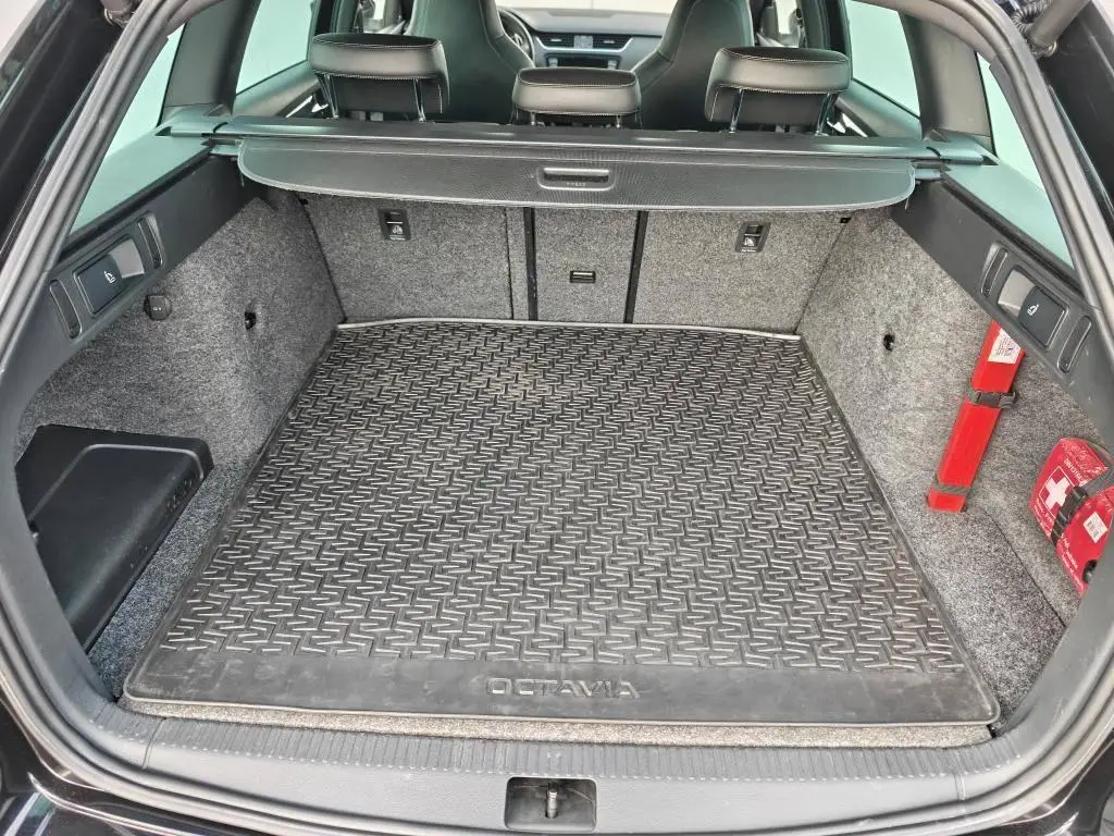 Škoda Octavia Combi RS 6DSG 2,0TSI / 162kW