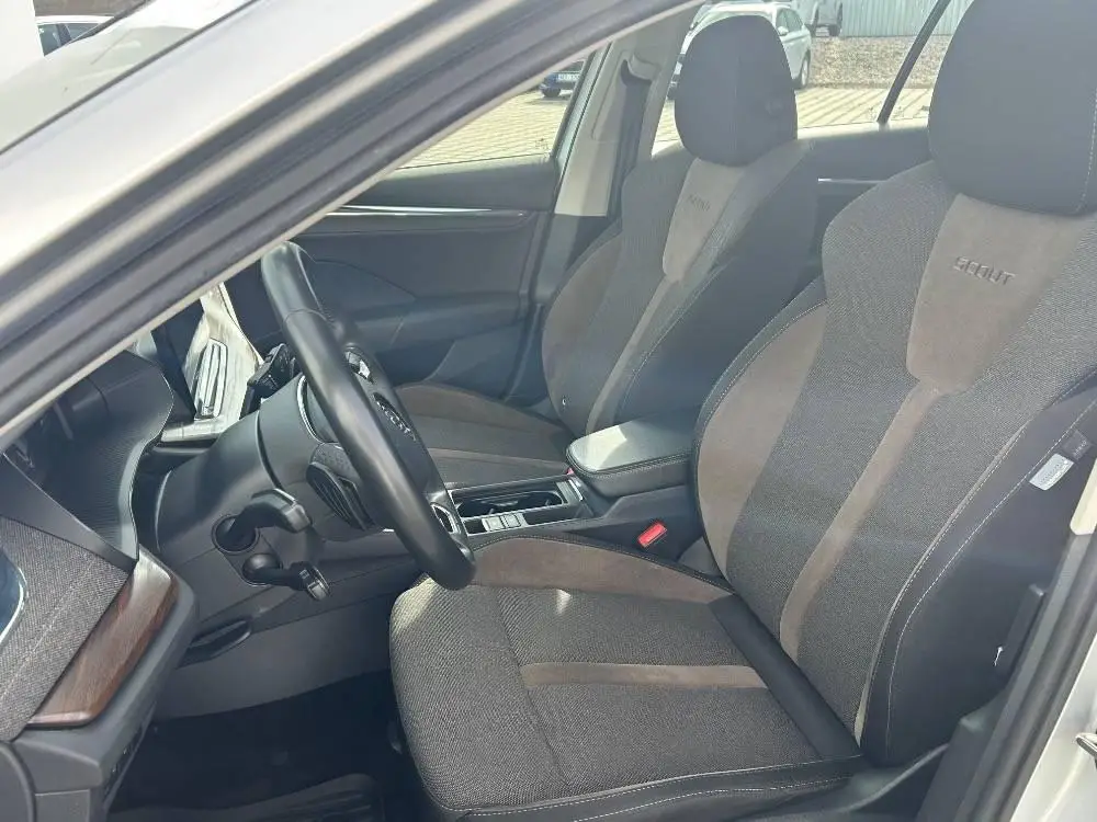 Škoda Octavia Combi Scout 7DSG 4x4 2,0TDI / 110kW