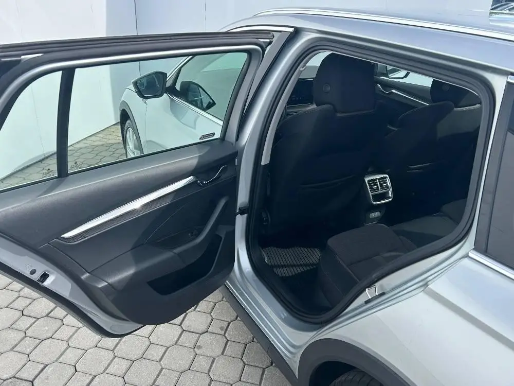 Škoda Octavia Combi Scout 7DSG 4x4 2,0TDI / 110kW