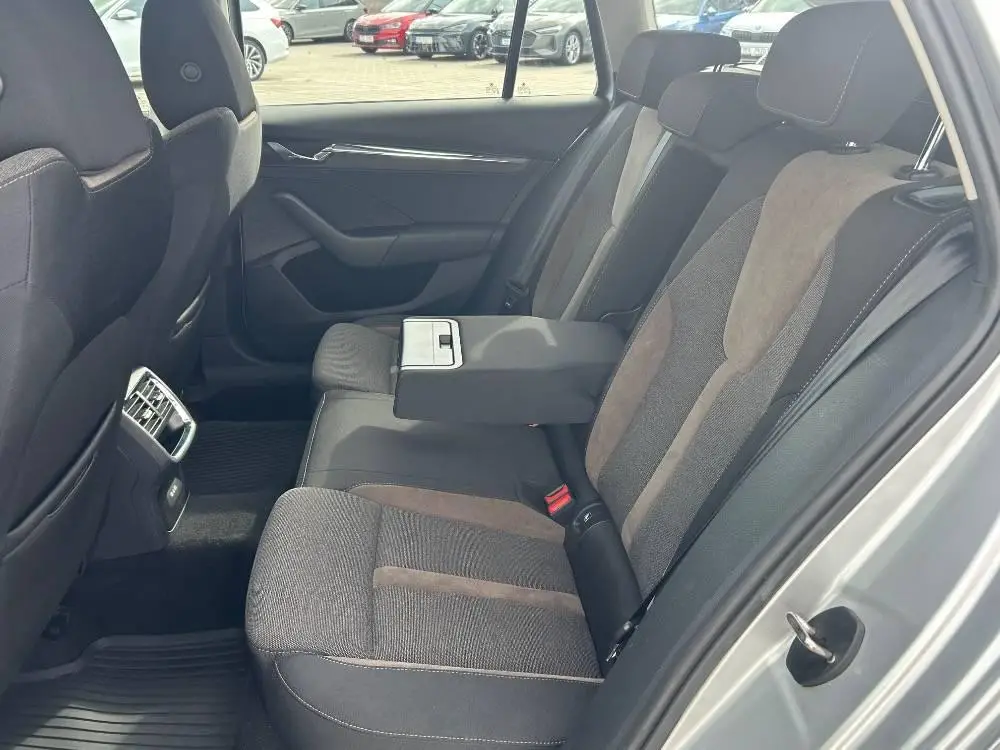 Škoda Octavia Combi Scout 7DSG 4x4 2,0TDI / 110kW