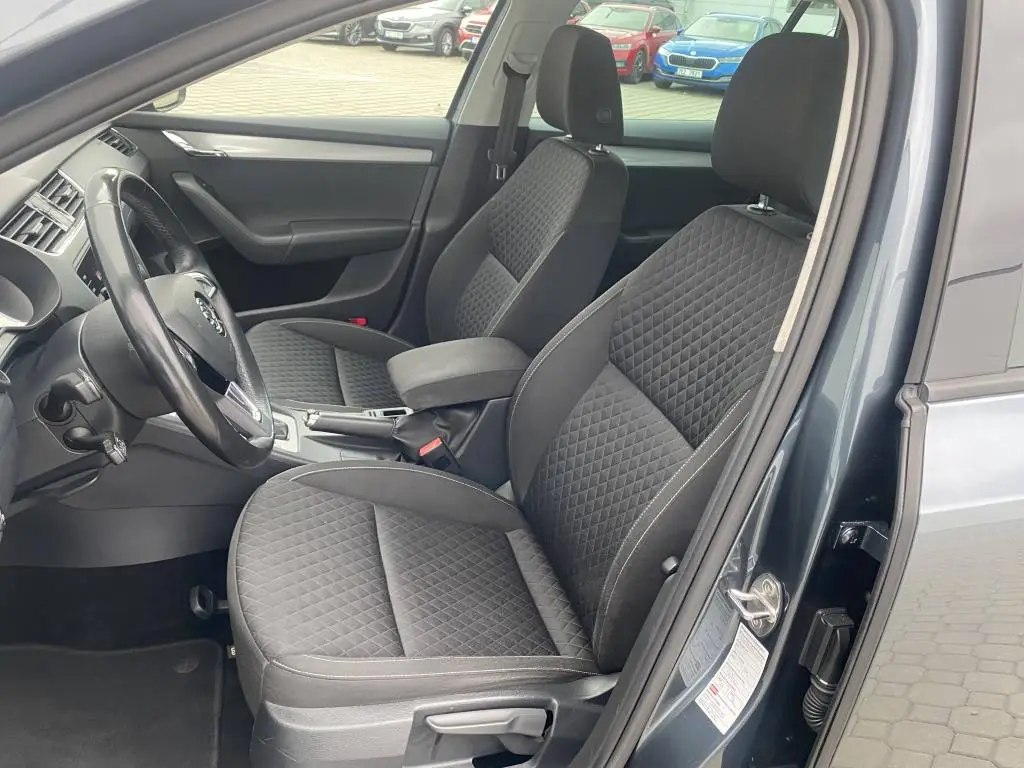 Škoda Octavia Combi Style 4x4 7DSG 2,0TDI / 135kW