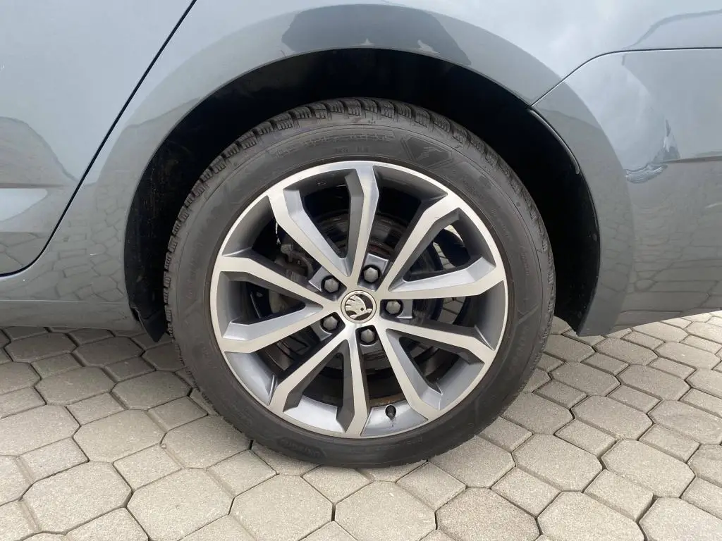 Škoda Octavia Combi Style 4x4 7DSG 2,0TDI / 135kW
