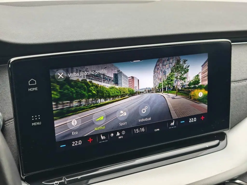 Škoda Octavia Combi Style 7DSG 2,0TDI / 110kW