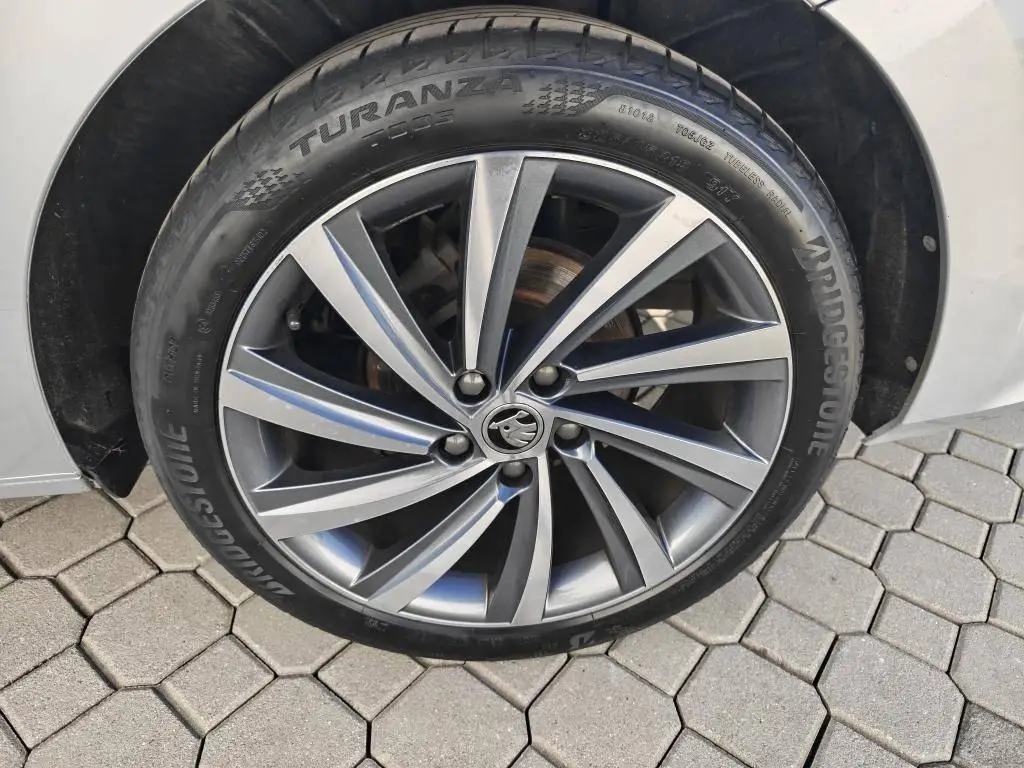 Škoda Octavia Combi Style 7DSG 2,0TDI / 110kW