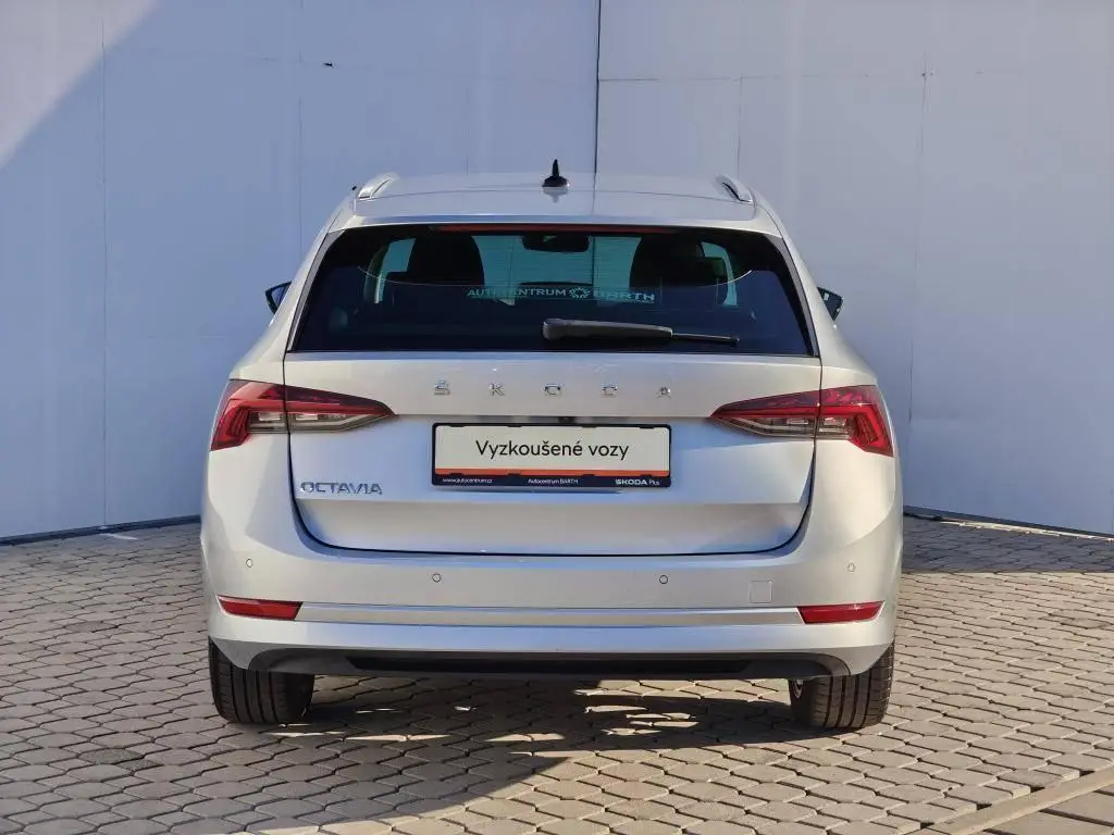 Škoda Octavia Combi Style 7DSG 2,0TDI / 110kW