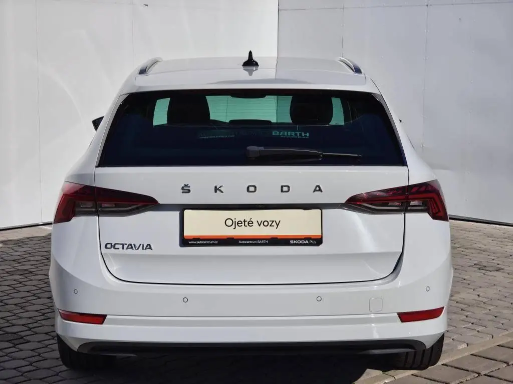 Škoda Octavia Combi Style 7DSG 2,0TDI / 110kW