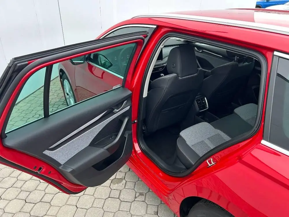 Škoda Octavia Combi Top Selection 6MP  1,5TSI / 110kW