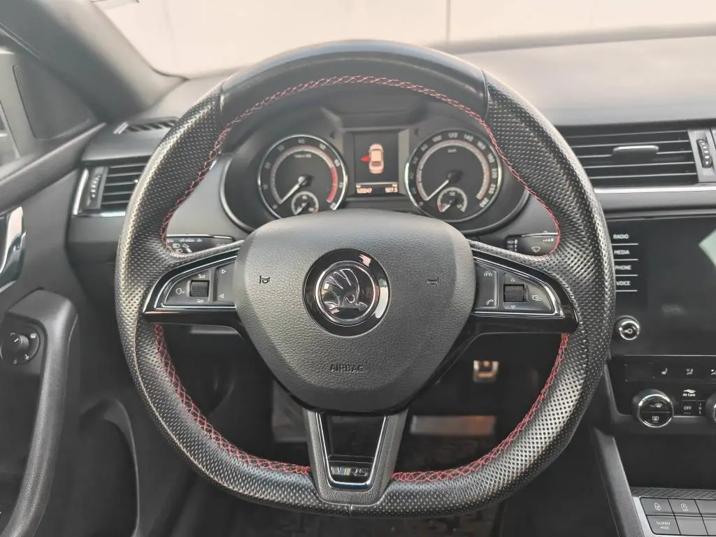 Škoda Octavia RS 230 Green tec 2,0TSI / 169kW