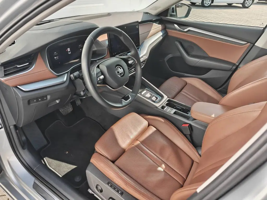 Škoda Octavia Selection 7DSG 2,0TDI  / 110kW