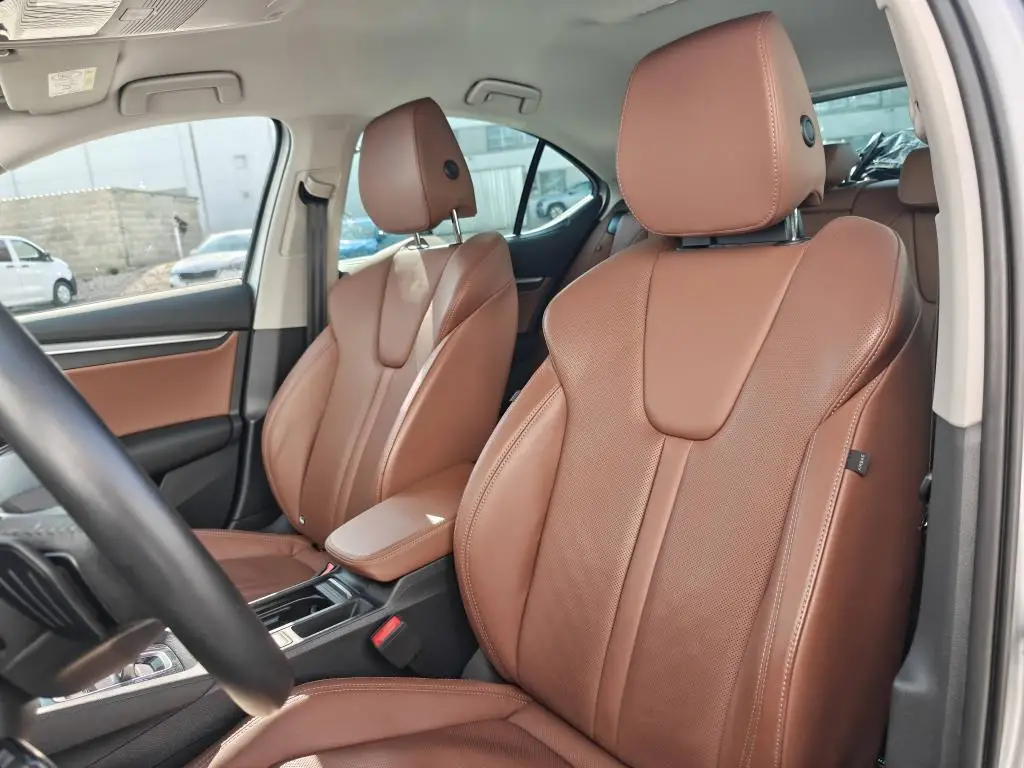 Škoda Octavia Selection 7DSG 2,0TDI  / 110kW