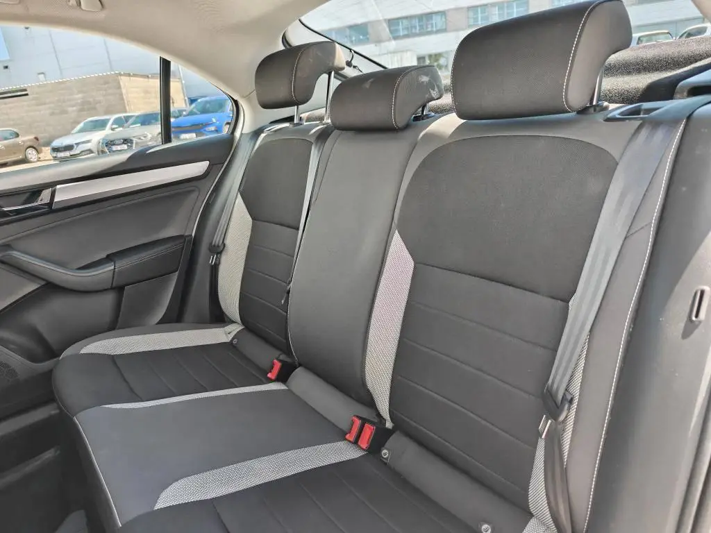 Škoda Rapid Ambition 1,0TSI / 81kW