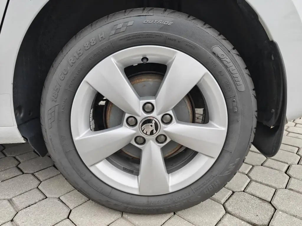Škoda Rapid Ambition 1,2 TSI / 63kW