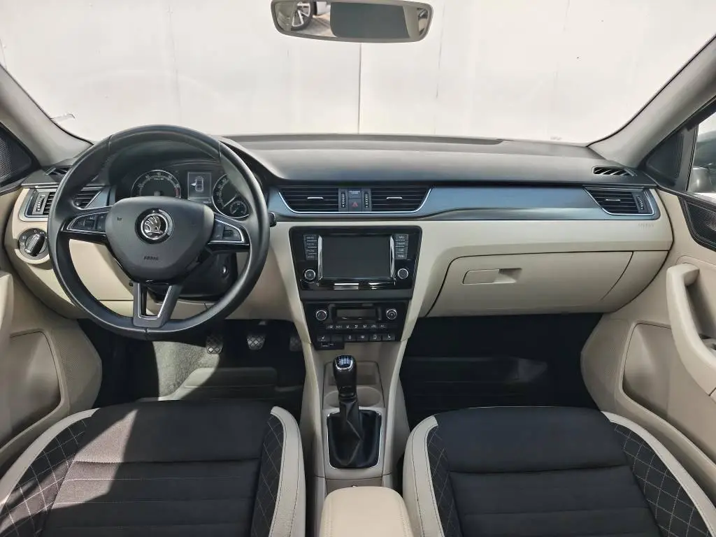 Škoda Rapid Rapid 1,0 TSI 81 kW Style 6MP 1,0 TSI / 81kW