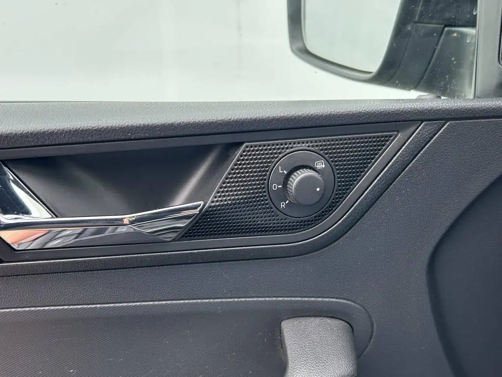 Škoda Rapid Spaceback Monte Carlo 1,0TSI / 81kW