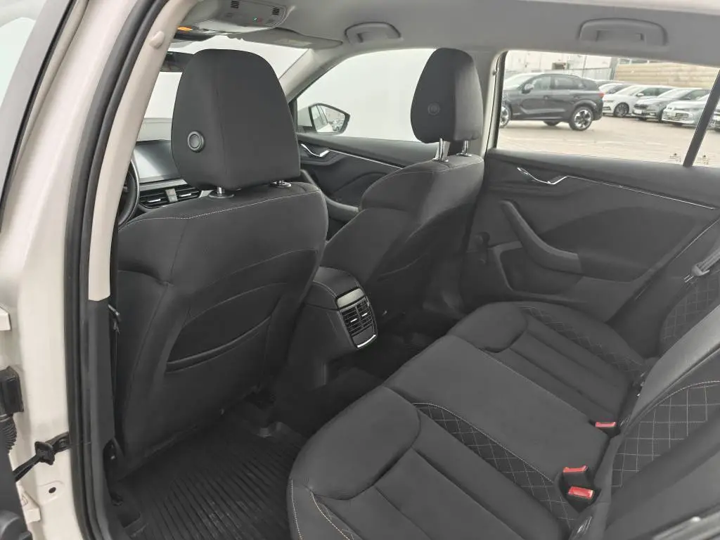 Škoda Scala Ambition 6MP 1,0TSI / 81kW