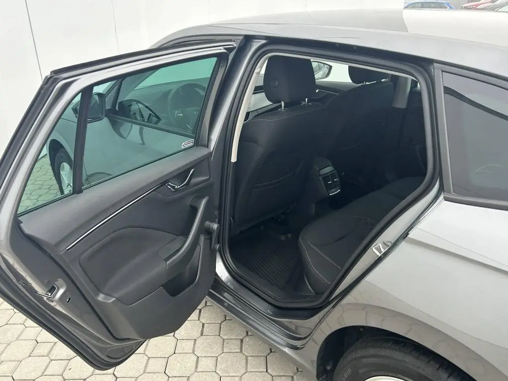 Škoda Scala Ambition 6MP 1,0TSI / 81kW