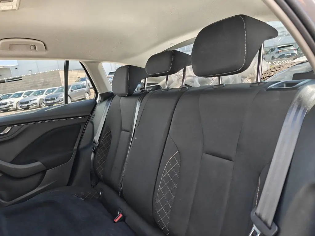 Škoda Scala Ambition 6MP 1,0TSI / 81kW