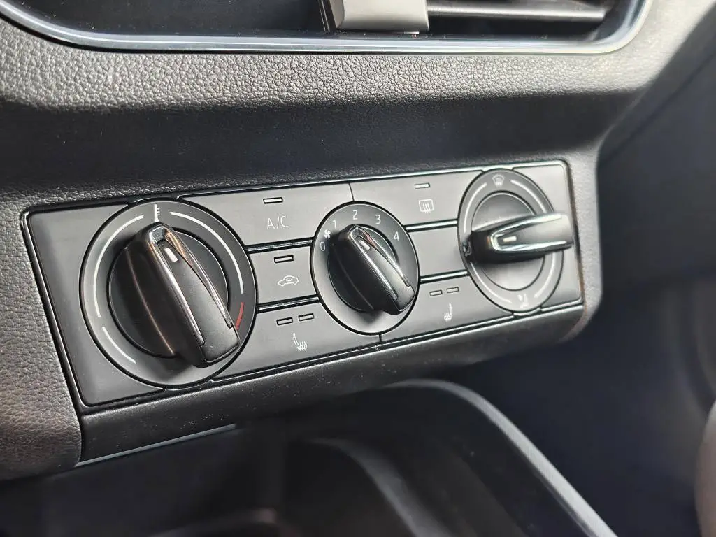 Škoda Scala Ambition 6MP 1,0TSI / 81kW