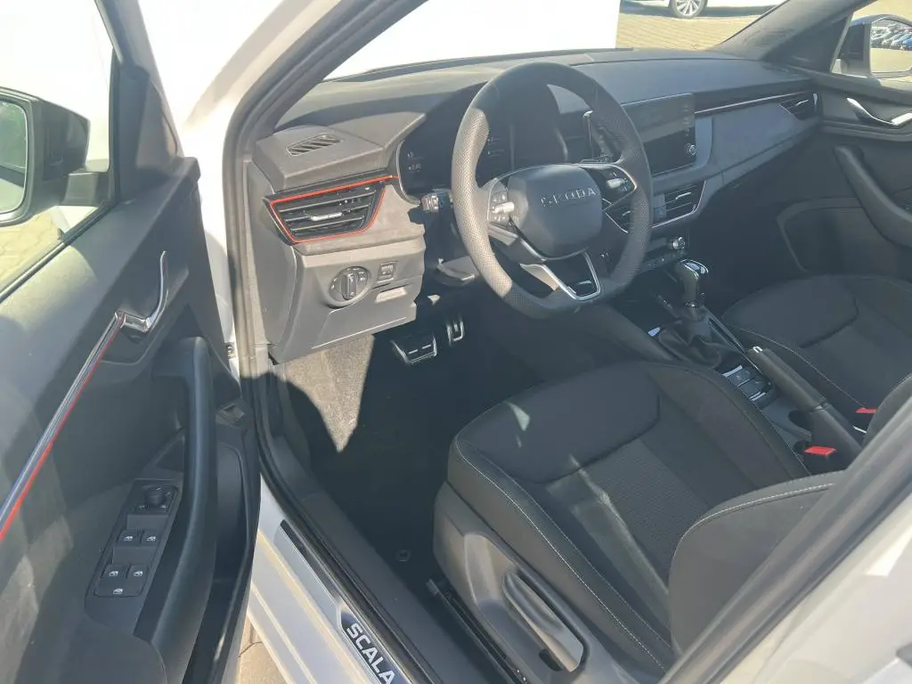 Škoda Scala Dynamic 7DSG 1,0TSI / 85kW