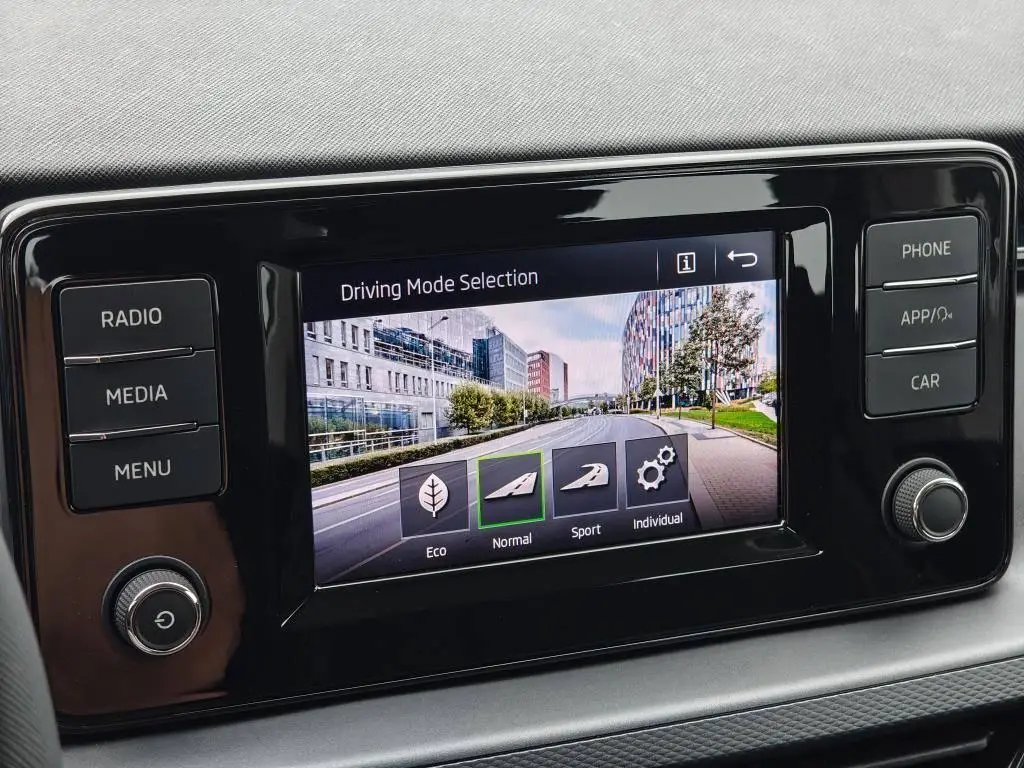Škoda Scala FRESH 6MP 1,0TSI / 81kW