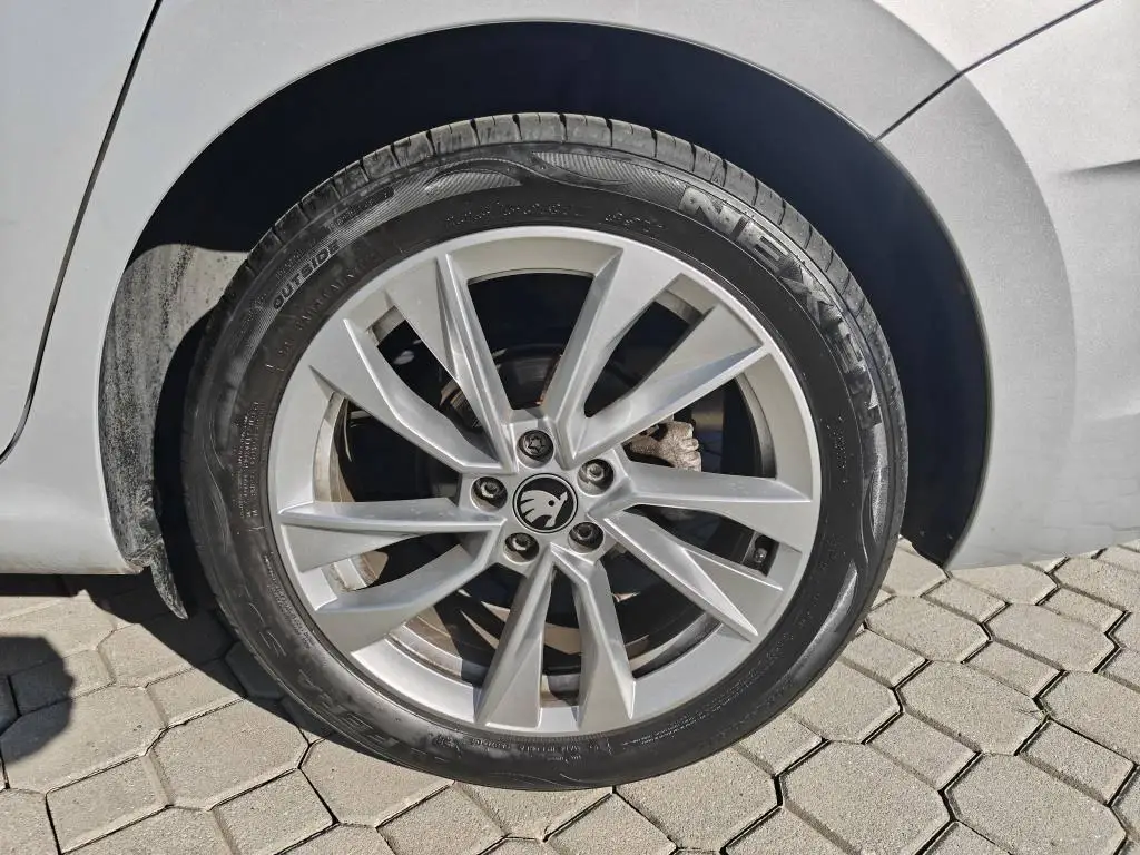 Škoda Scala Top Selection 6MP 1,0TSI / 85kW