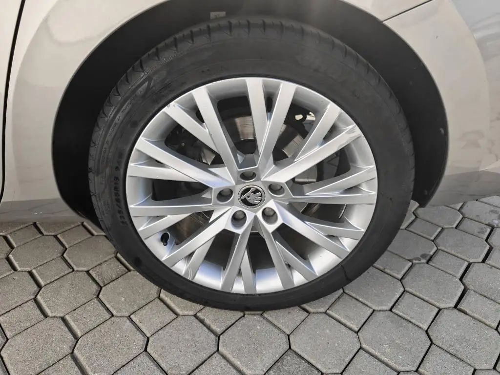 Škoda Superb Ambition Green tec 6DSG 2,0TDI / 110kW