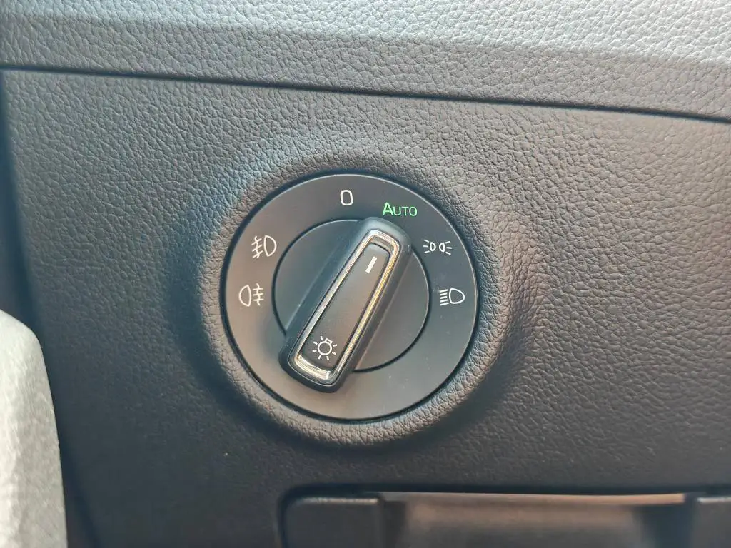 Škoda Superb Ambition 7DSG 2,0TDI / 110kW