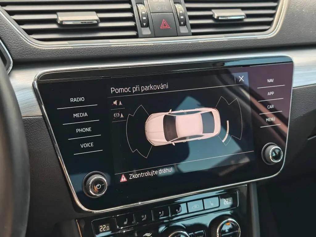 Škoda Superb Ambition 7DSG 2,0TDI / 110kW
