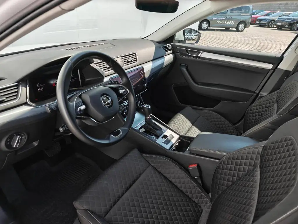 Škoda Superb Ambition 7DSG 2,0TDI / 110kW