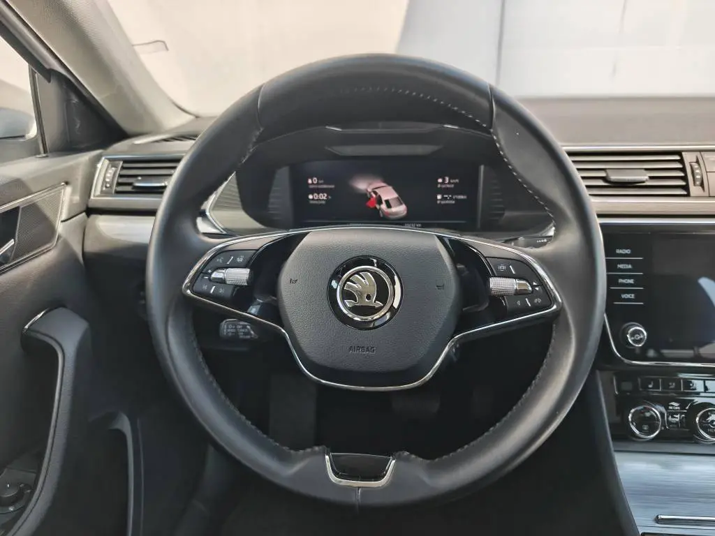Škoda Superb Ambition 7DSG 2,0TDI / 110kW