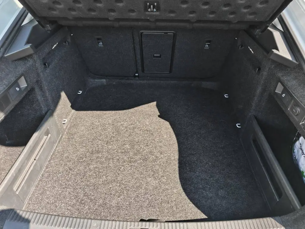 Škoda Superb Ambition 7DSG 2,0TDI / 110kW