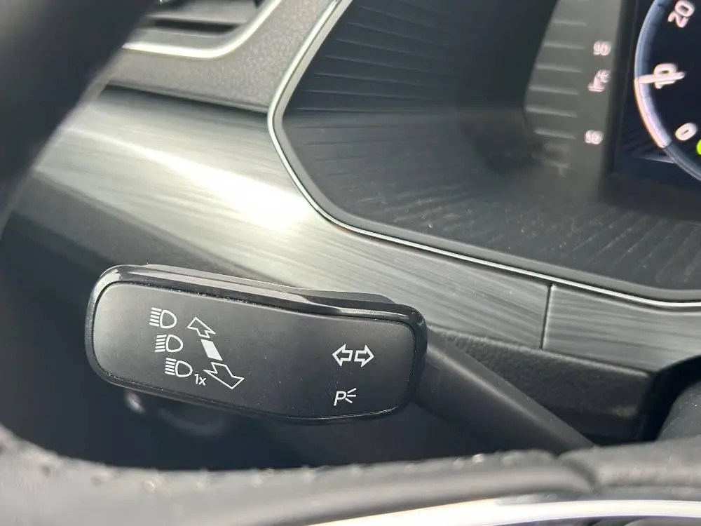 Škoda Superb Combi Ambition 7DSG 2,0TDI / 110kW